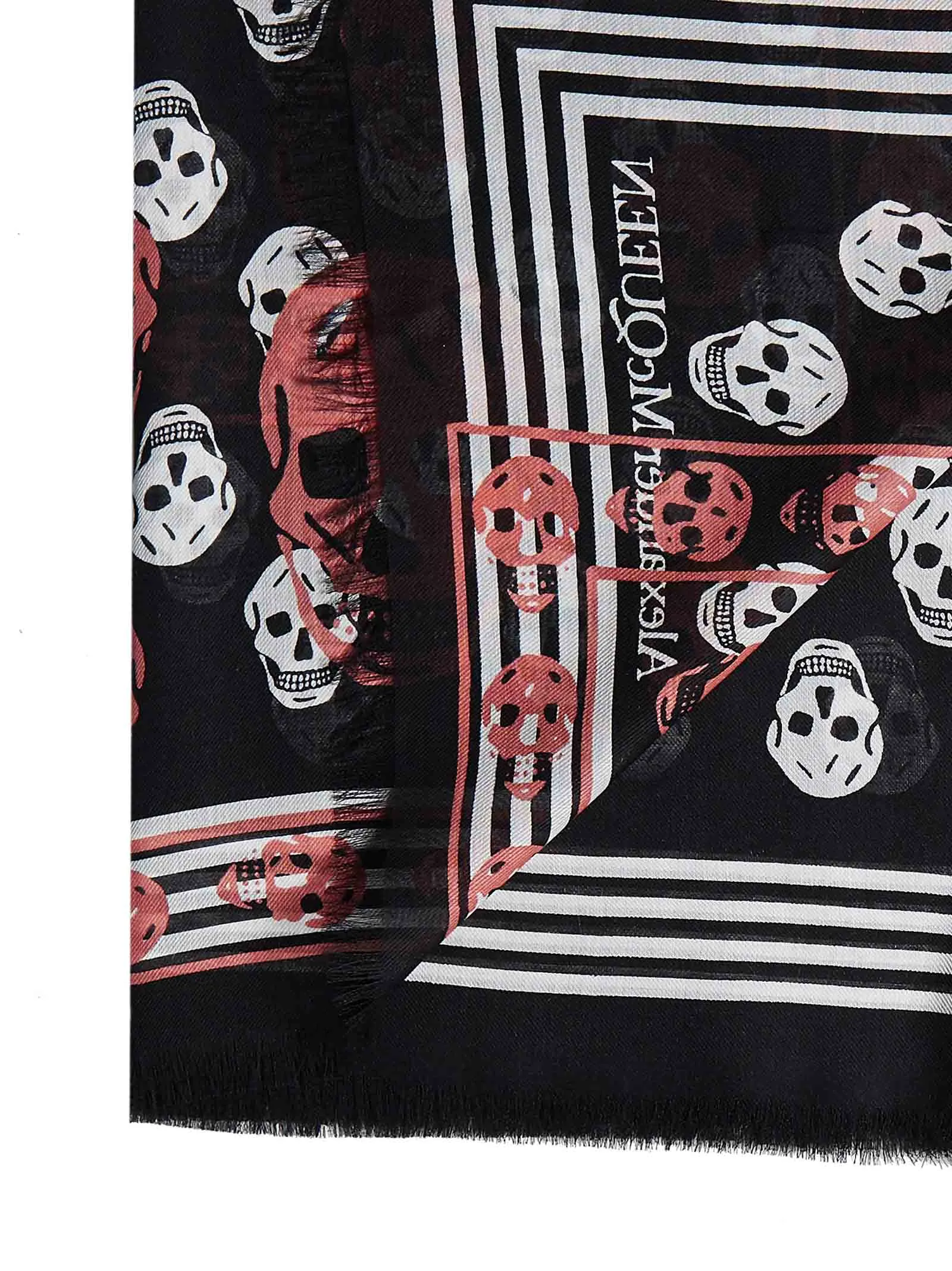 Alexander McQueen Skull Printed Frayed Edge Scarf